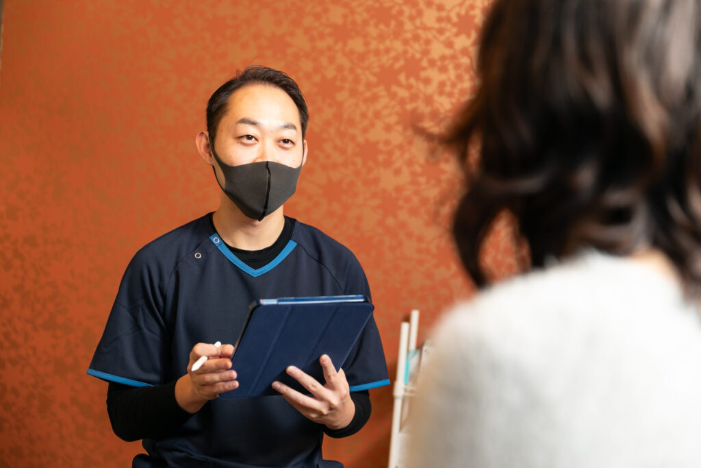 北千住 鍼灸 整体 自律神経 施術風景